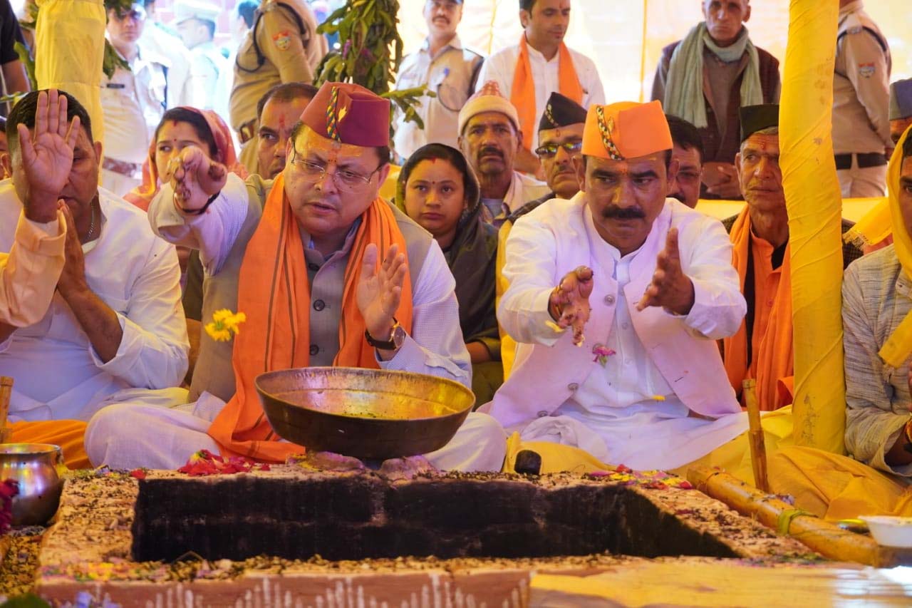 आज के दिन को पूरे विश्व में योग दिवस के रूप में मनाया जा रहा है :मुख्यमंत्री श्री पुष्कर सिंह धामी