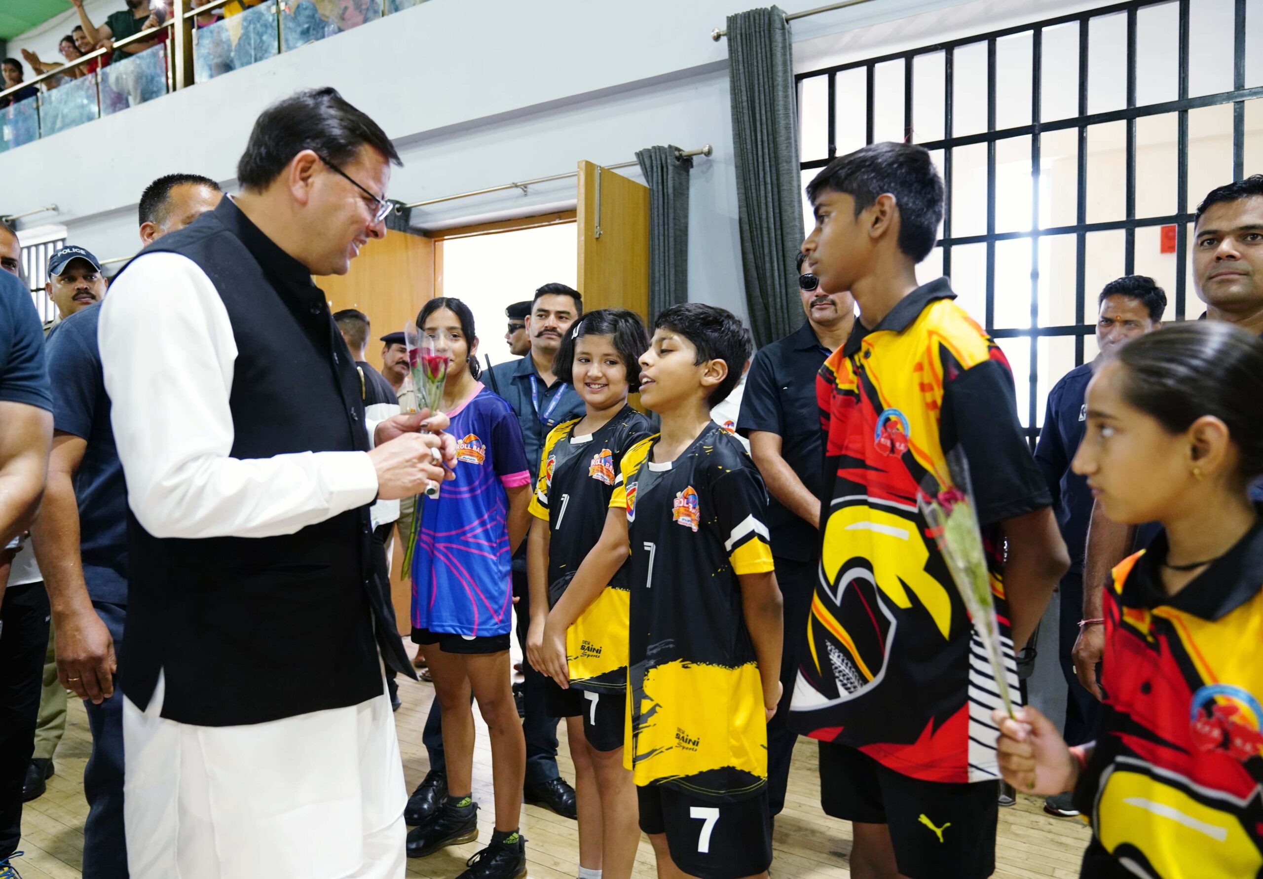 मुख्यमंत्री श्री पुष्कर सिंह धामी ने बॉयज एंड गर्ल्स नेशनल रोल बाल चौंपियनशिप में प्रतिभाग करते हुये खिलाड़ियों का उत्साहवर्द्धन किया