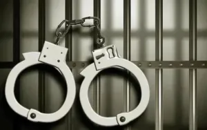 पांच लोगों के सामूहिक हत्याकांड मामले में फरार चल रहा आरोपी गिरफ्तार