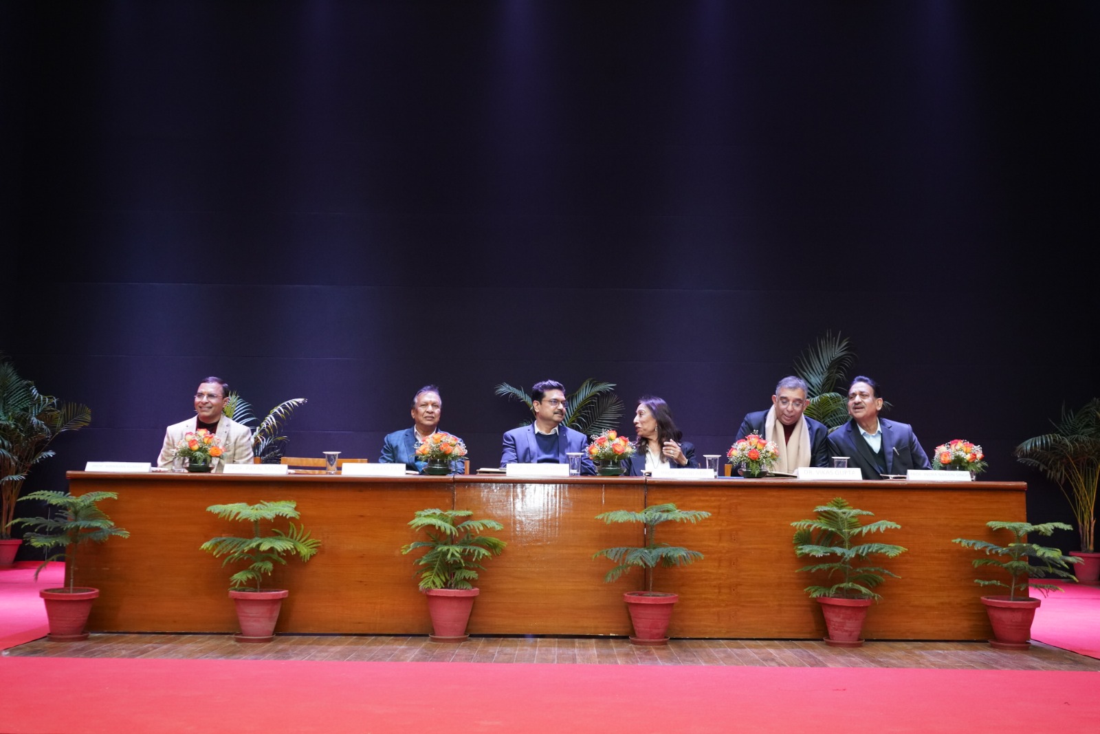 अनेक वर्षों तक प्रेरणा का काम करेगा वंदे मातरम हॉल: