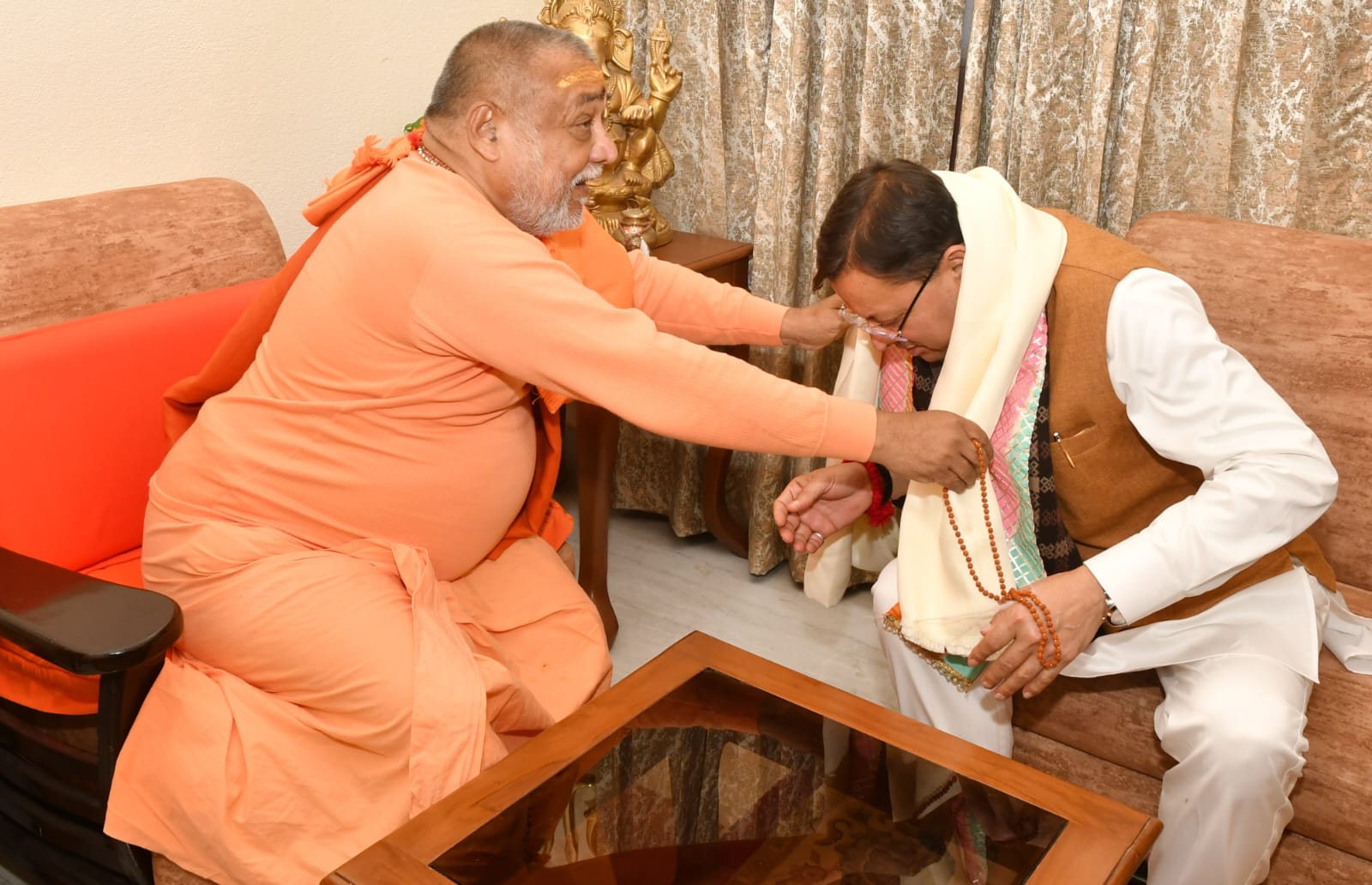 शिष्टाचार भेंट