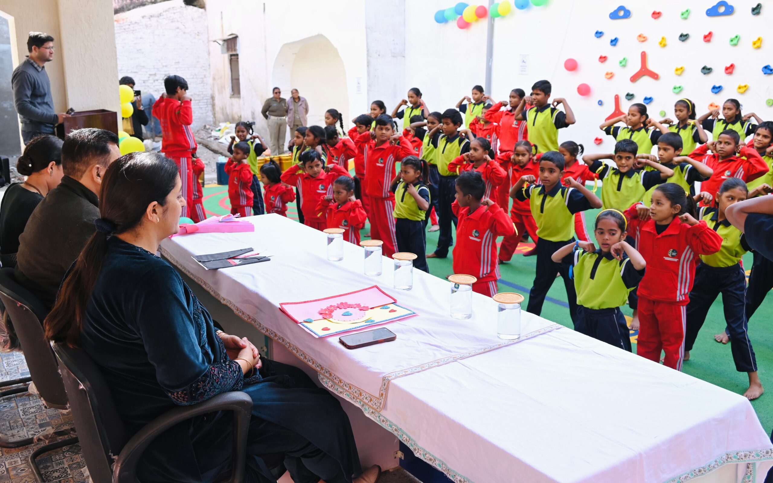 जिला प्रशासन का महत्वाकांक्षी प्रोजेक्ट “आधुनिक इंटेंसिवकेयर सेंटर” जनमानस को विधिवत समर्पित; मुख्यमत्रंी ने किया लोकार्पण